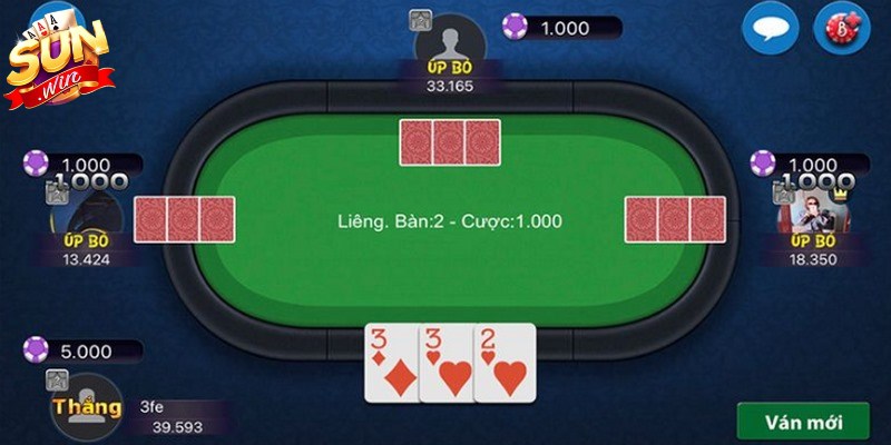 Liêng Sunwin - Chơi Game Hết Mình, Chiến Thắng Cực Đã 3 Quan sát đối thủ khi chơi game để quyết định tổ